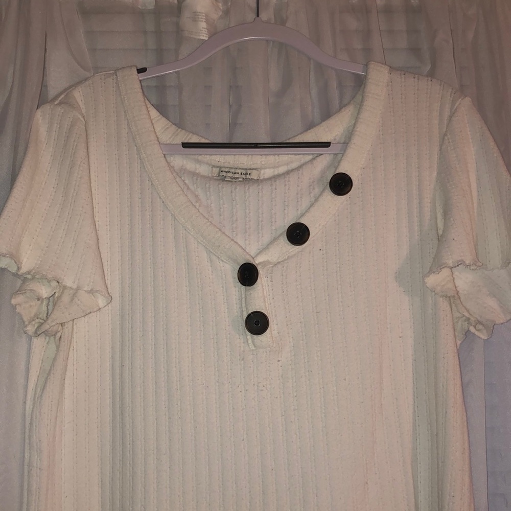 American eagle short sleeve white shirt